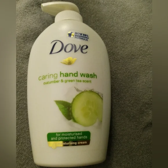Dove Hand Wash 250 ml - Picture 1 of 3
